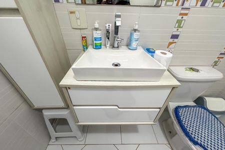 Casa à venda com 402m², 6 quartos e 2 vagasLavabo