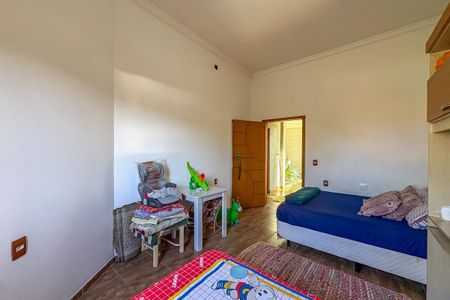 Casa à venda com 402m², 6 quartos e 2 vagasQuarto 1