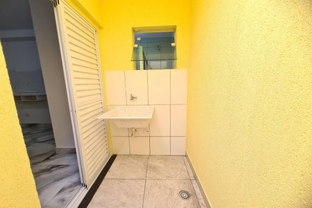 Studio para alugar com 27m², 0 quarto e sem vaga Studio para alugar com 27m², 0 quarto e sem vagaÁrea de Serviço
