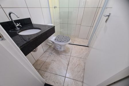 Studio para alugar com 27m², 0 quarto e sem vaga Studio para alugar com 27m², 0 quarto e sem vagaBanheiro