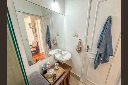 Apartamento à venda com 62m², 1 quarto e sem vaga Apartamento à venda com 62m², 1 quarto e sem vagaBanheiro