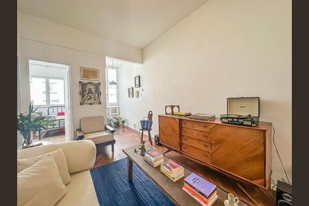 Apartamento à venda com 62m², 1 quarto e sem vaga Apartamento à venda com 62m², 1 quarto e sem vagaSala