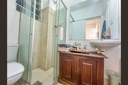 Apartamento à venda com 62m², 1 quarto e sem vaga Apartamento à venda com 62m², 1 quarto e sem vagaBanheiro