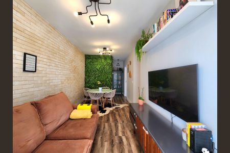 Sala de apartamento para alugar com 2 quartos, 62m² em Vila Olímpia, São Paulo