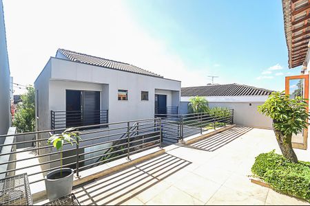 Casa à venda com 340m², 3 quartos e 6 vagasQuintal