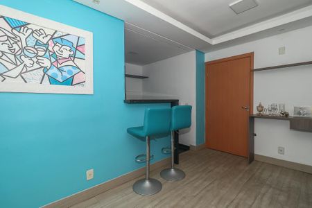 Sala de apartamento à venda com 2 quartos, 41m² em Humaitá, Porto Alegre
