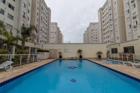 Apartamento à venda com 41m², 2 quartos e 1 vaga Apartamento à venda com 41m², 2 quartos e 1 vagaÁrea comum - Piscina