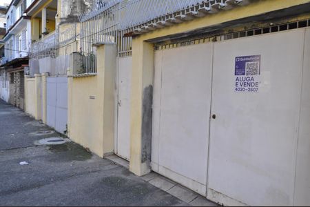 Casa à venda com 200m², 5 quartos e 1 vagaPlaca