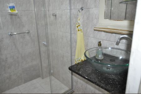 Casa à venda com 200m², 5 quartos e 1 vagaBanheiro