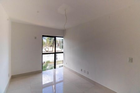Casa à venda com 185m², 4 quartos e 1 vaga Casa à venda com 185m², 4 quartos e 1 vagaSuíte 2