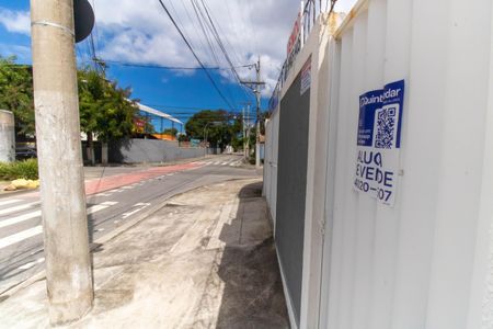 Casa à venda com 185m², 4 quartos e 1 vaga Casa à venda com 185m², 4 quartos e 1 vagaPlaquinha