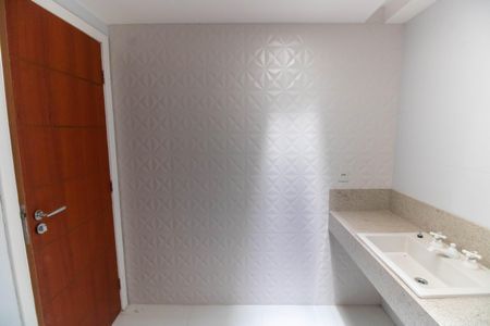 Casa à venda com 185m², 4 quartos e 1 vaga Casa à venda com 185m², 4 quartos e 1 vagaBanheiro da Suíte 1