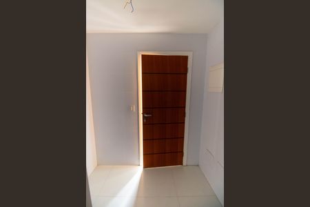 Casa à venda com 185m², 4 quartos e 1 vaga Casa à venda com 185m², 4 quartos e 1 vagaÁrea de Serviço