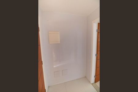 Casa à venda com 185m², 4 quartos e 1 vaga Casa à venda com 185m², 4 quartos e 1 vagaÁrea de Serviço