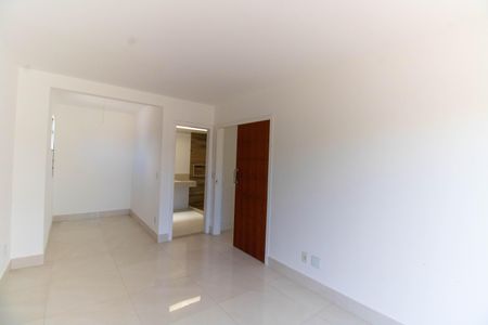 Casa à venda com 185m², 4 quartos e 1 vaga Casa à venda com 185m², 4 quartos e 1 vagaSuíte 1