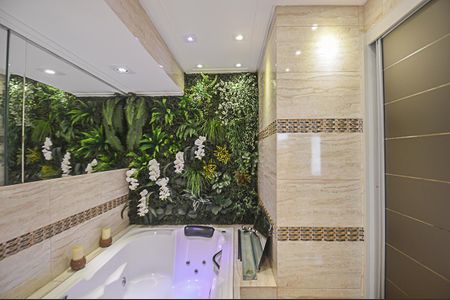 Apartamento à venda com 130m², 2 quartos e 2 vagasBanheiro da Suíte 2