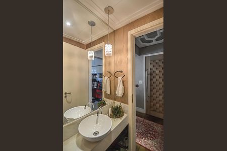 Apartamento à venda com 130m², 2 quartos e 2 vagasLavabo