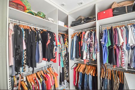 Apartamento à venda com 130m², 2 quartos e 2 vagasCloset da suíte 2