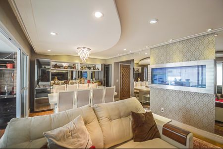 Apartamento à venda com 130m², 2 quartos e 2 vagasSala