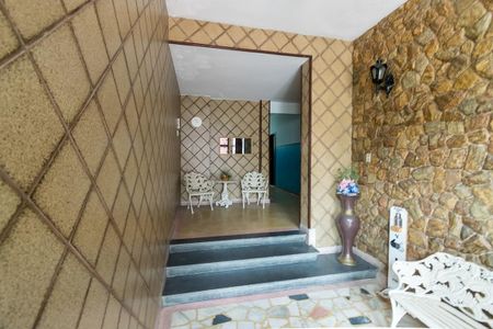 Apartamento à venda com 90m², 2 quartos e 1 vaga Apartamento à venda com 90m², 2 quartos e 1 vagaÁrea comum - Hall da entrada