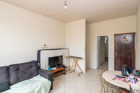 Apartamento à venda com 90m², 2 quartos e 1 vaga Apartamento à venda com 90m², 2 quartos e 1 vagaSala