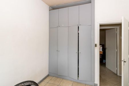 Apartamento à venda com 90m², 2 quartos e 1 vaga Apartamento à venda com 90m², 2 quartos e 1 vagaQuarto 2 - Armários