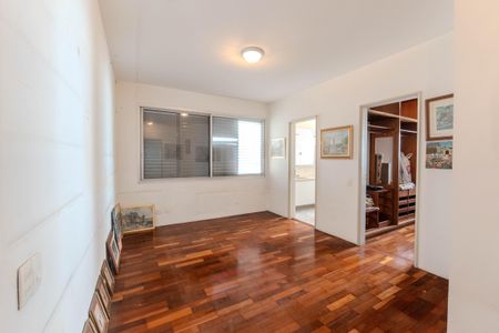 Apartamento à venda com 247m², 4 quartos e 3 vagasSuíte 1
