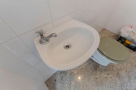 Apartamento à venda com 247m², 4 quartos e 3 vagasBanheiro de serviço