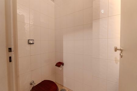 Apartamento à venda com 247m², 4 quartos e 3 vagasLavabo