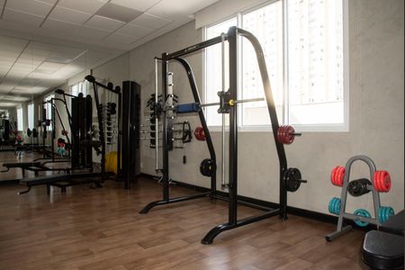 Apartamento à venda com 170m², 3 quartos e 3 vagas Apartamento à venda com 170m², 3 quartos e 3 vagasÁrea comum - Academia