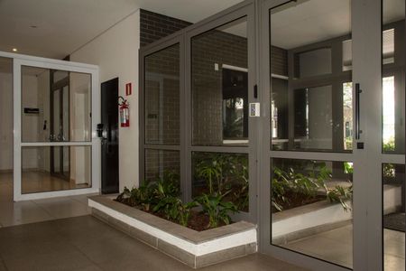 Apartamento à venda com 170m², 3 quartos e 3 vagas Apartamento à venda com 170m², 3 quartos e 3 vagasEntrada/Acesso