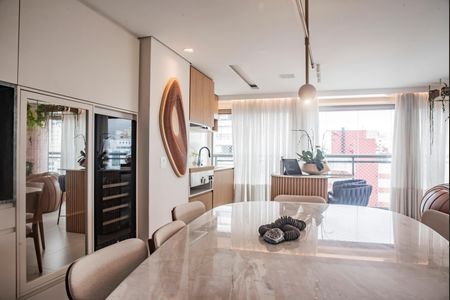 Apartamento à venda com 170m², 3 quartos e 3 vagasSala
