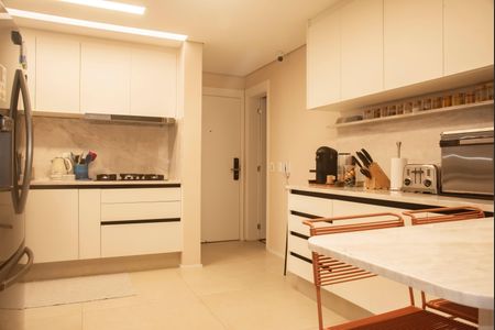 Apartamento à venda com 170m², 3 quartos e 3 vagasCozinha
