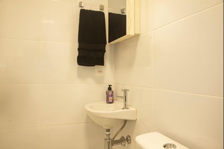 Apartamento à venda com 170m², 3 quartos e 3 vagasBanheiro de Serviço