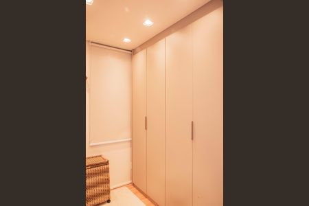 Apartamento à venda com 170m², 3 quartos e 3 vagasSuíte 3 - Closet