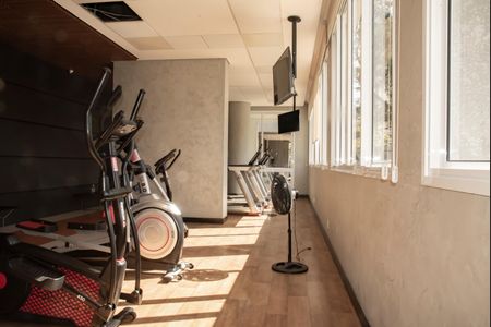 Apartamento à venda com 170m², 3 quartos e 3 vagas Apartamento à venda com 170m², 3 quartos e 3 vagasÁrea comum - Academia
