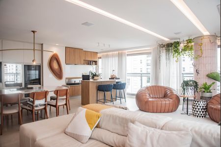 Apartamento à venda com 170m², 3 quartos e 3 vagasSala