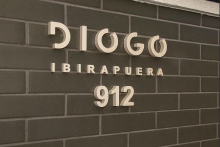 Apartamento à venda com 170m², 3 quartos e 3 vagas Apartamento à venda com 170m², 3 quartos e 3 vagasFrente