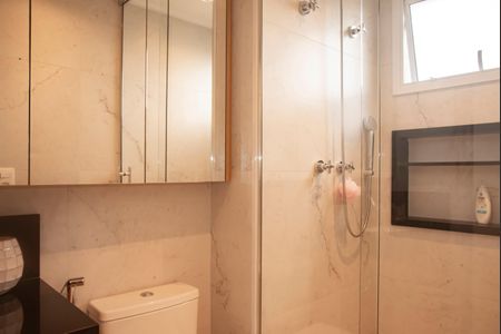 Apartamento à venda com 170m², 3 quartos e 3 vagasBanheiro da Suíte 2