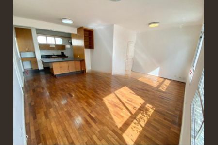 Apartamento à venda com 123m², 2 quartos e 1 vagaFoto 01