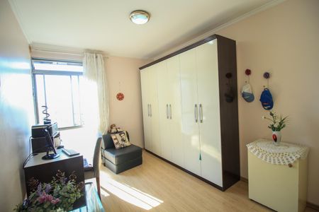 Apartamento à venda com 90m², 3 quartos e 1 vagaQuarto 2