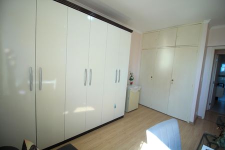 Apartamento à venda com 90m², 3 quartos e 1 vagaQuarto 2