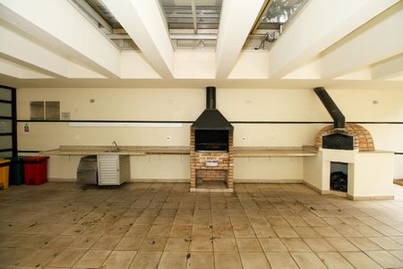 Apartamento à venda com 84m², 2 quartos e 2 vagas Apartamento à venda com 84m², 2 quartos e 2 vagasÁrea Comum - Churrasqueira