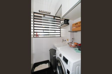 Apartamento à venda com 84m², 2 quartos e 2 vagas Apartamento à venda com 84m², 2 quartos e 2 vagasÁrea de Serviço