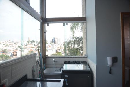 Apartamento à venda com 124m², 2 quartos e 1 vagaÁrea de Serviço