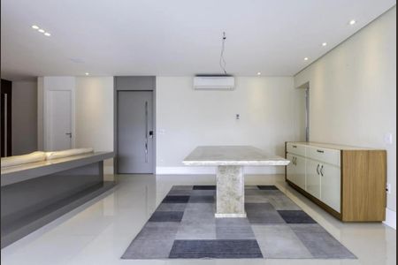 Apartamento à venda com 157m², 3 quartos e 3 vagasFoto 17