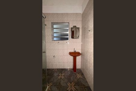 Casa para alugar com 156m², 3 quartos e 2 vagas Casa para alugar com 156m², 3 quartos e 2 vagasBanheiro