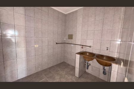 Casa para alugar com 156m², 3 quartos e 2 vagas Casa para alugar com 156m², 3 quartos e 2 vagasÁrea de Serviço