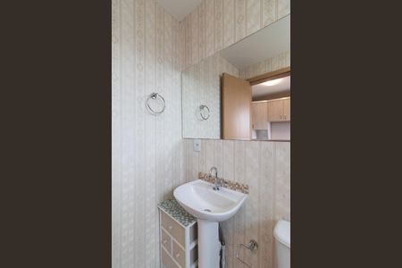 Apartamento à venda com 68m², 3 quartos e 1 vaga Apartamento à venda com 68m², 3 quartos e 1 vagaBanheiro da Suíte