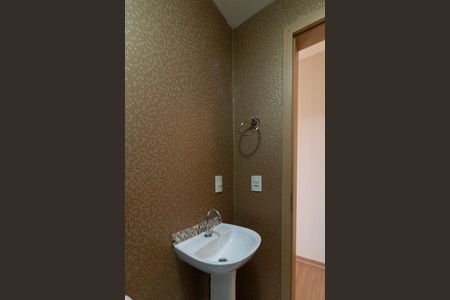 Apartamento à venda com 68m², 3 quartos e 1 vaga Apartamento à venda com 68m², 3 quartos e 1 vagaBanheiro Social